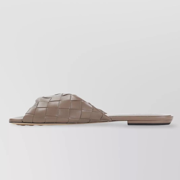 NIB Bottega Veneta Blink Flat Mule Size 38